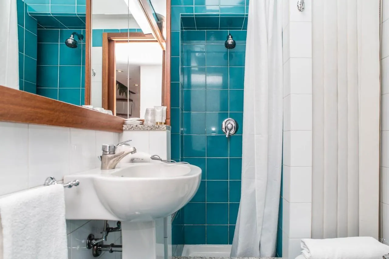 Apartment Living Milan - Via Fiori Chiari 26 Hotel
